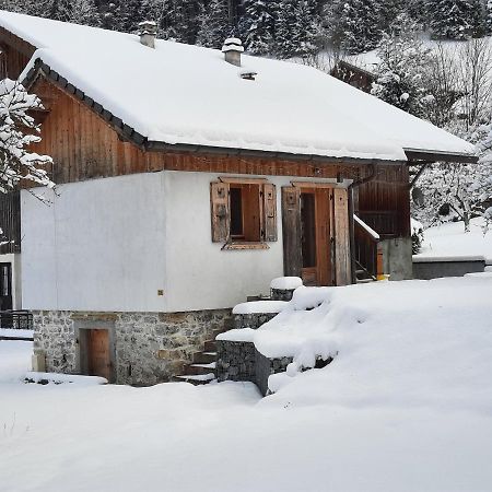 Gasthaus Le Petit Caboin Seytroux Exterior foto